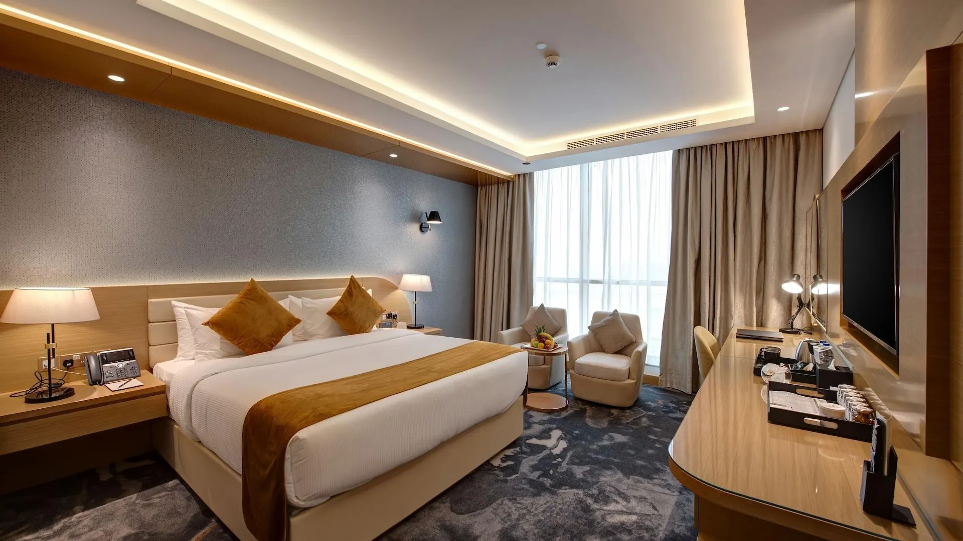 The S Hotel Al Barsha Dubaj 4*,