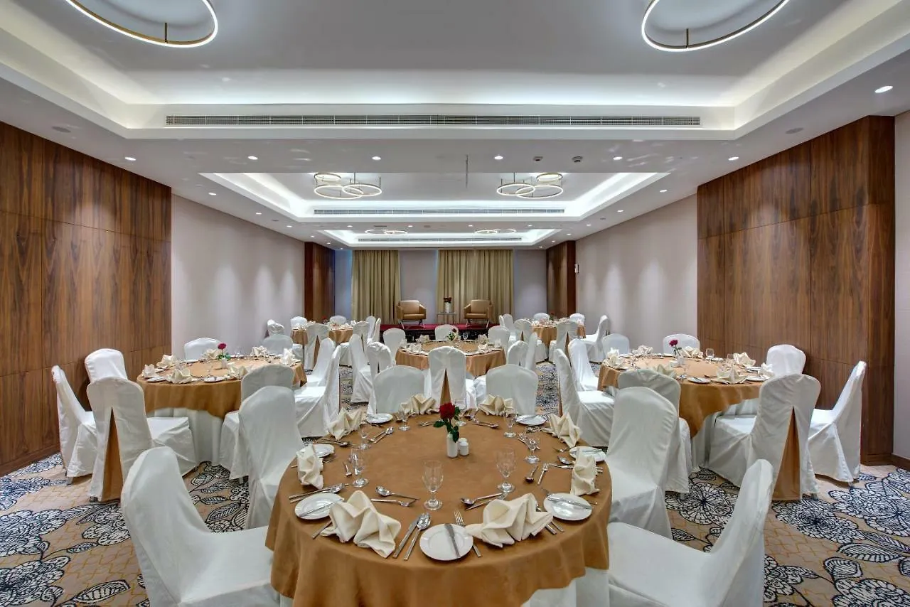The S Hotel Al Barsha Dubaj