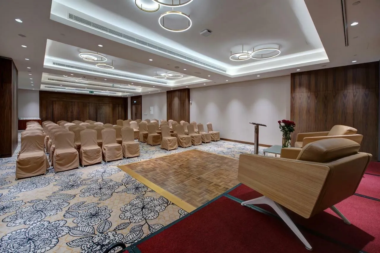 The S Hotel Al Barsha Dubaj